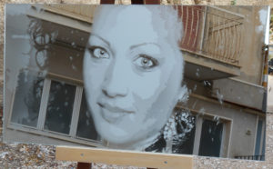 Ritratto su specchio di Enza